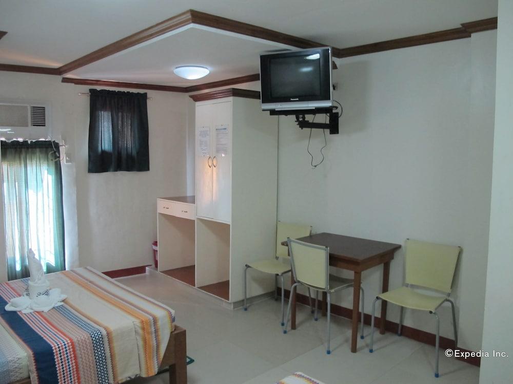 Sea Jewel Beach Resort Puerto Galera Exteriér fotografie