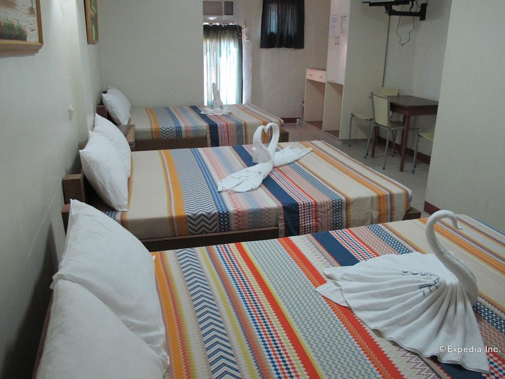 Sea Jewel Beach Resort Puerto Galera Exteriér fotografie
