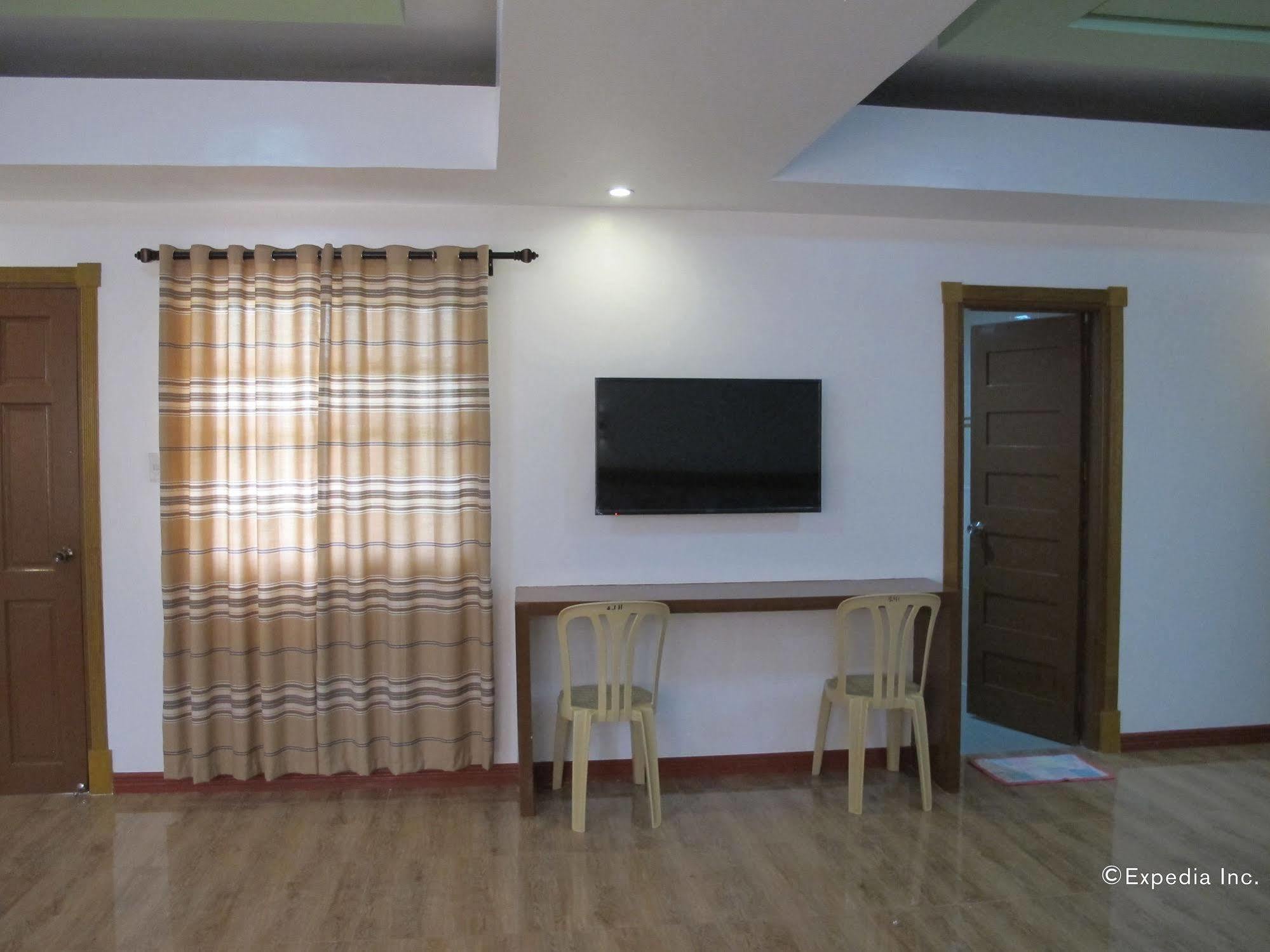 Sea Jewel Beach Resort Puerto Galera Exteriér fotografie